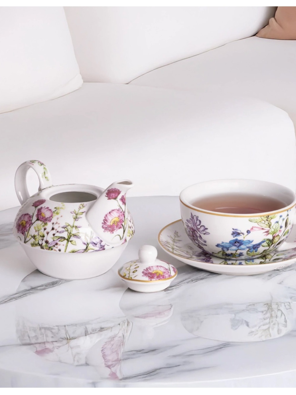 Tea Set for One - Picture 2 of 7